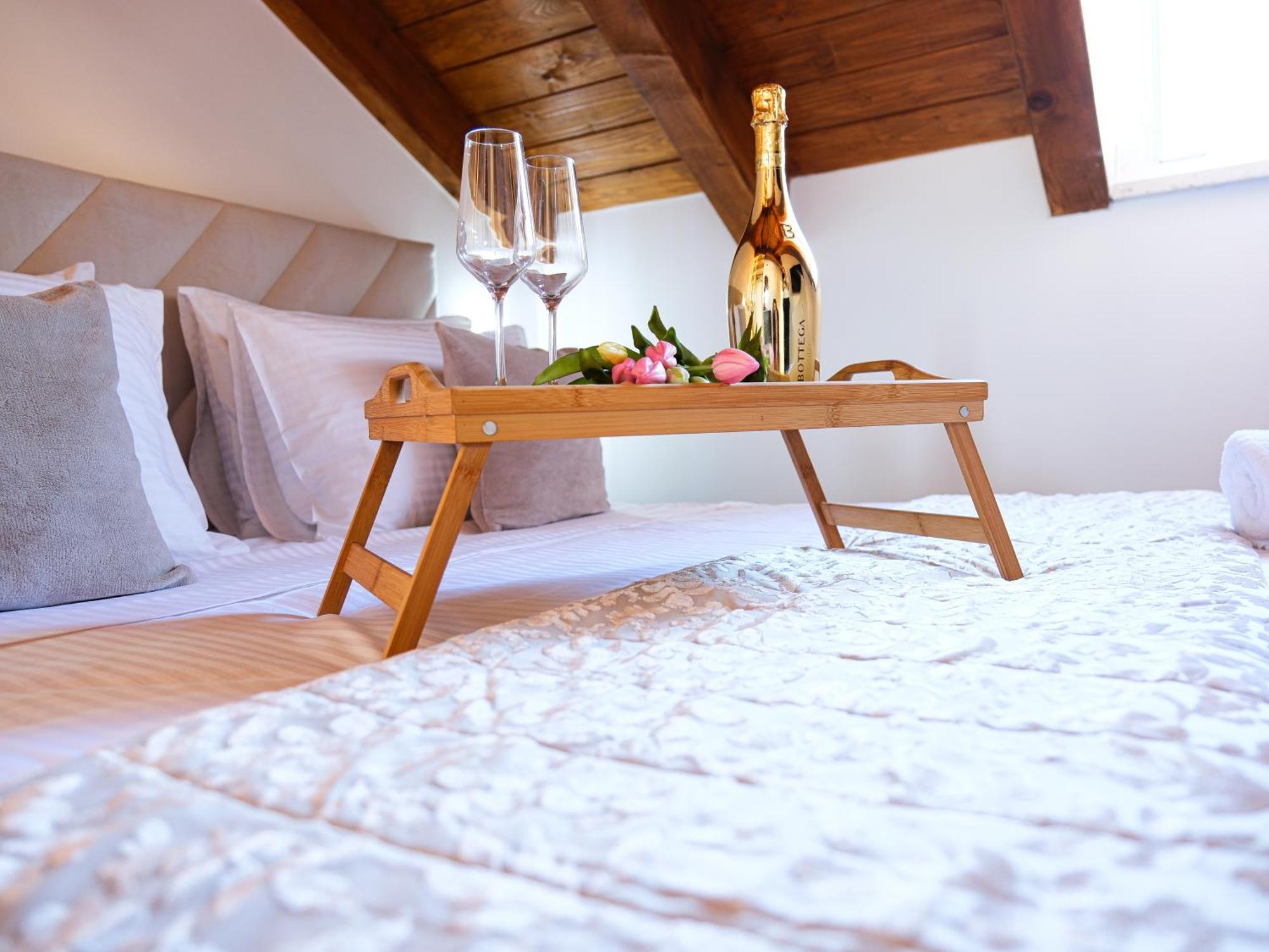 Prisca Luxury Rooms With Breakfast Сплит Экстерьер фото